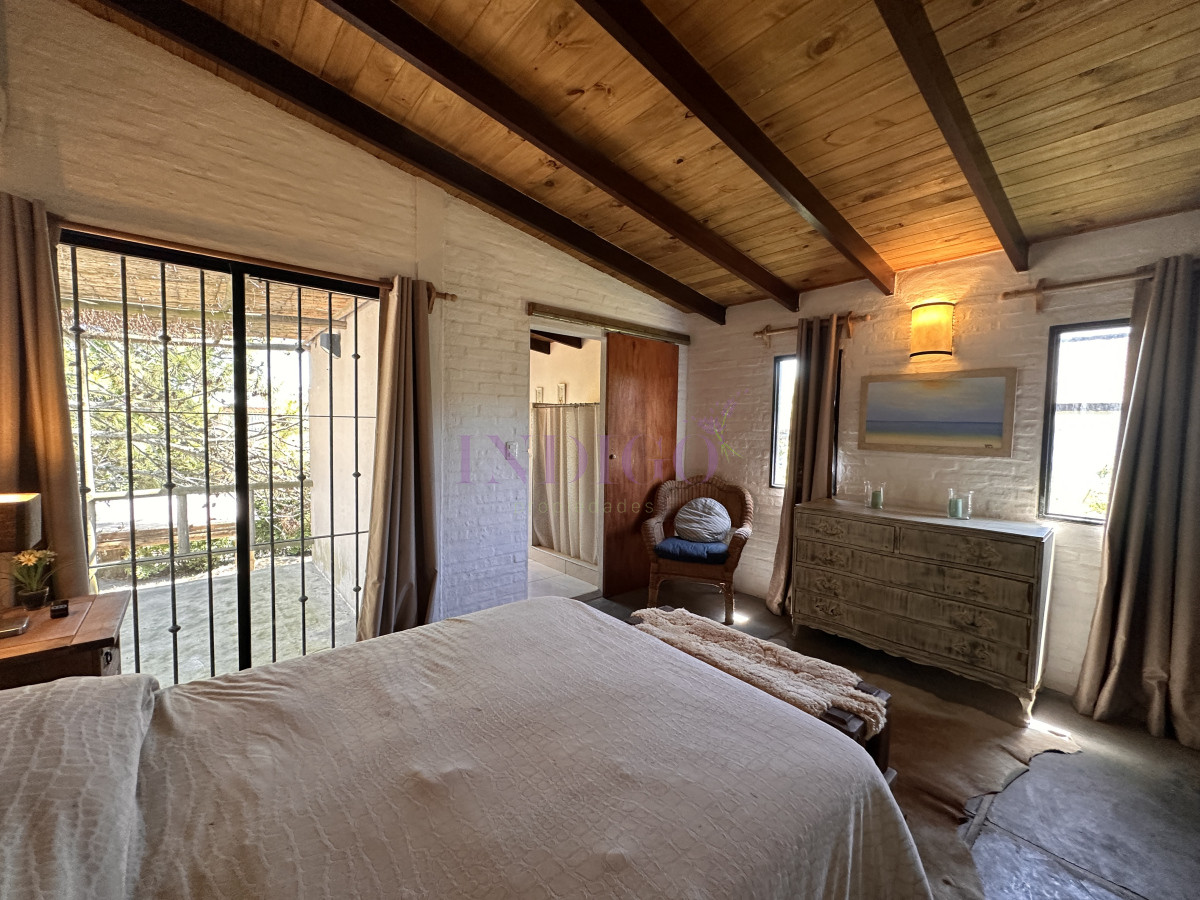 Casa Ref.1266 - Casa en La Barra, 3 dorm y 2 baños, en alquiler
