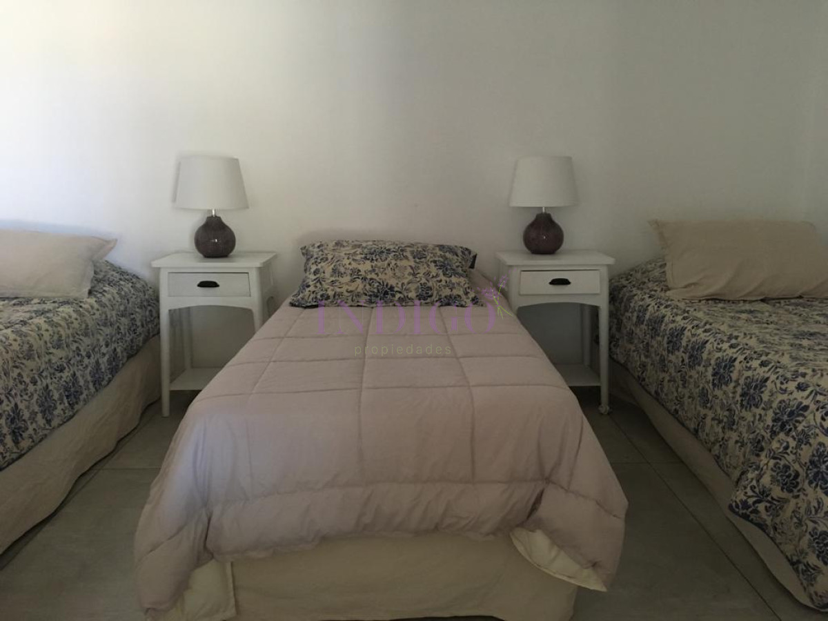 Casa Ref.770 - Casa en José Ignacio, 3 Dormitorio mas Playroom y Dependencia