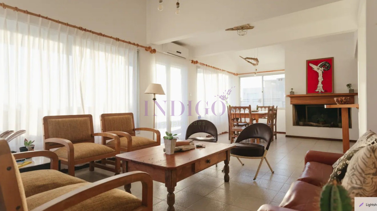 Casa Ref.91 - Casa en Altos de Punta Piedras, 5 dormitorios *
