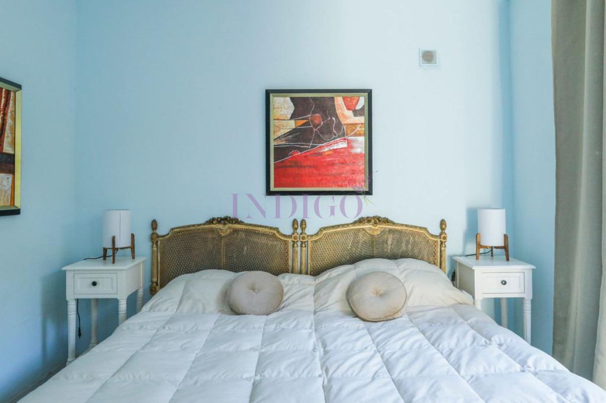 Casa Ref.473 - Venta y alquiler en pleno Montoya, casa de 6 dormitorios mas servicio.