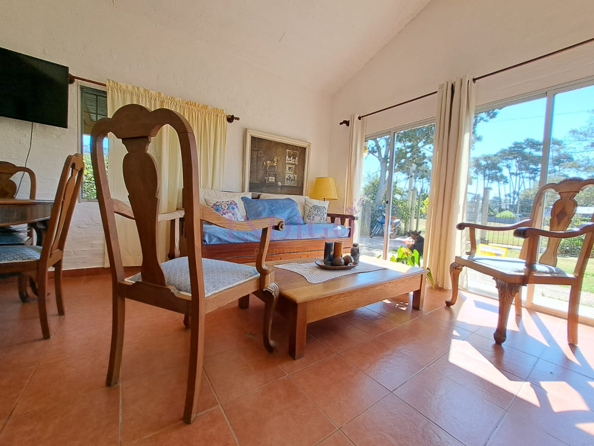 Casa Ref.983 - Casa con amplio jardín en zona tranquila y a minutos del mar!