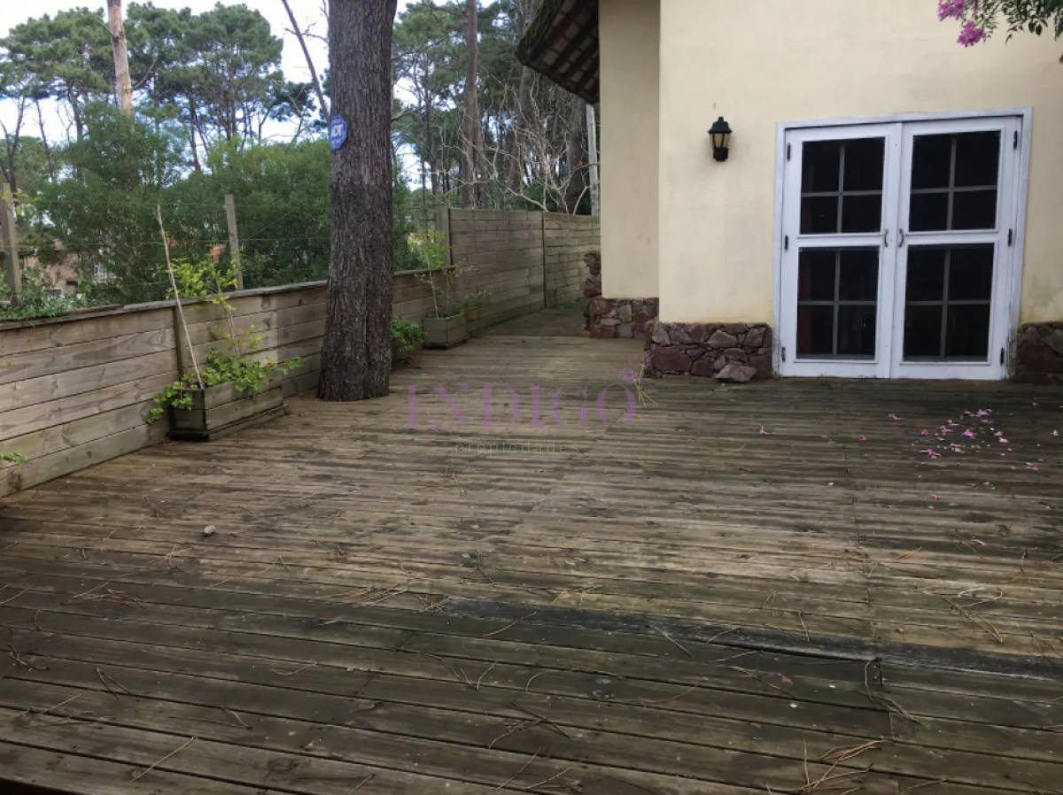 Casa Ref.39 - Venta y alquiler de casa en Montoya, 4 cuartos , muy bien ubicada.