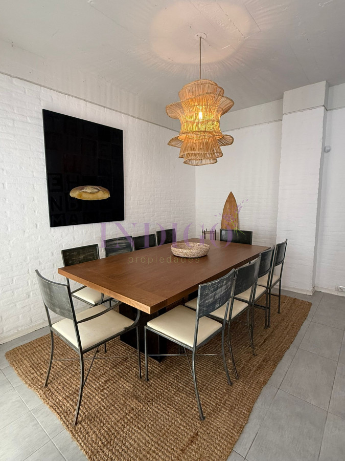 Casa Ref.1345 - Casa en alquiler La Barra, 4 dorm y dependencia de servicio.