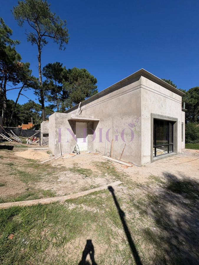 Casa Ref.1306 - En venta, con financiación bancaria, en pozo, entrega en 6 meses.