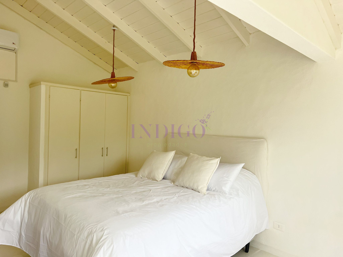 Casa Ref.251 - Casa venta en Montoya, 6 ambientes