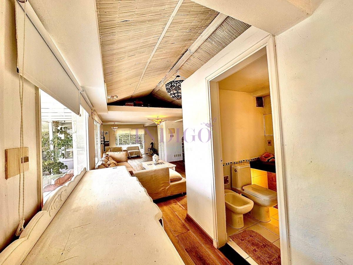 Casa Ref.1037 - En venta la barra de la ruta al mar