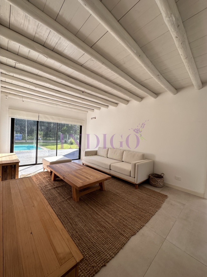 Casa Ref.813 - Bosques del Mar  Barrio Privado  Parque Burnett