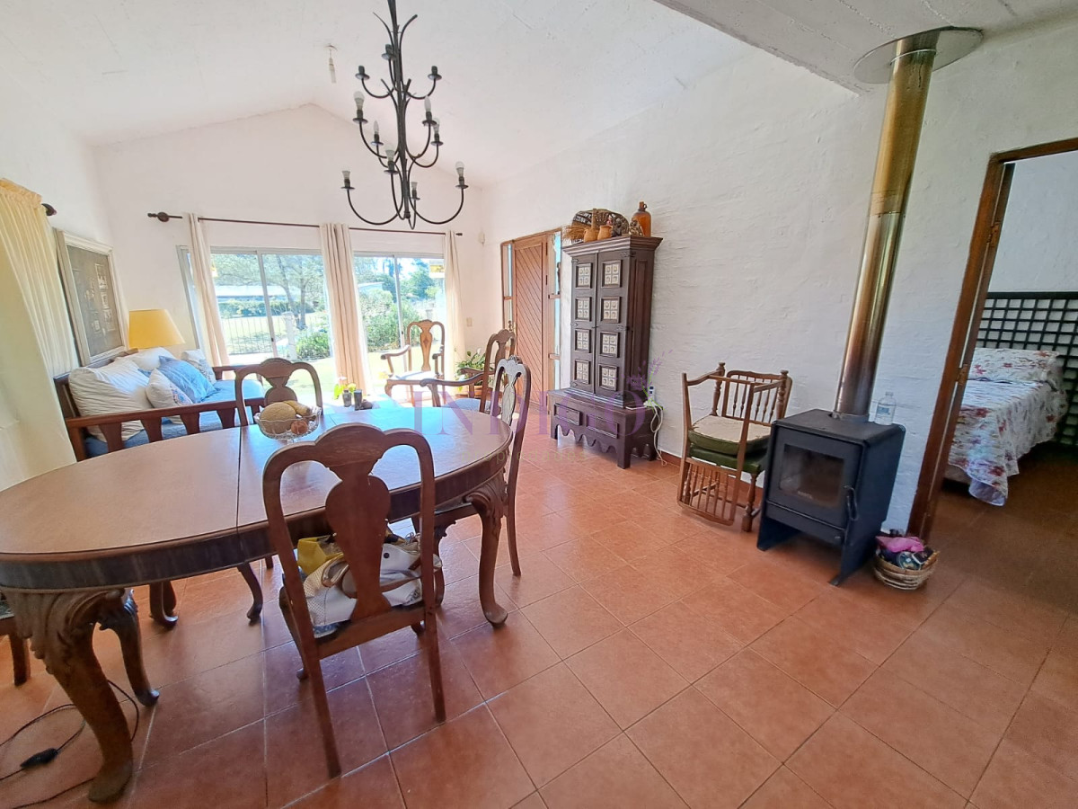 Casa Ref.983 - Casa con amplio jardín en zona tranquila y a minutos del mar!