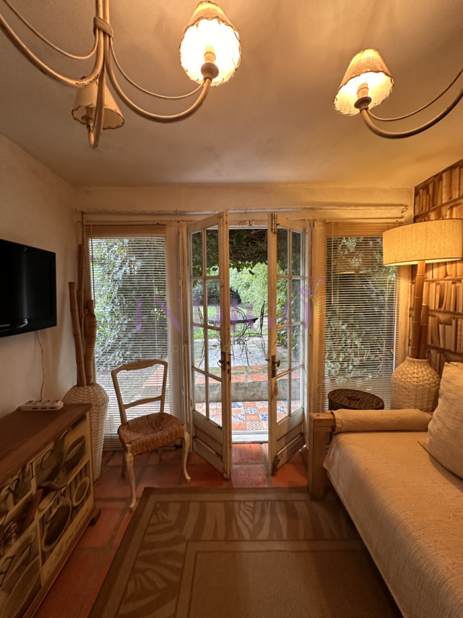 Casa Ref.1307 - Casa en venta en pinares