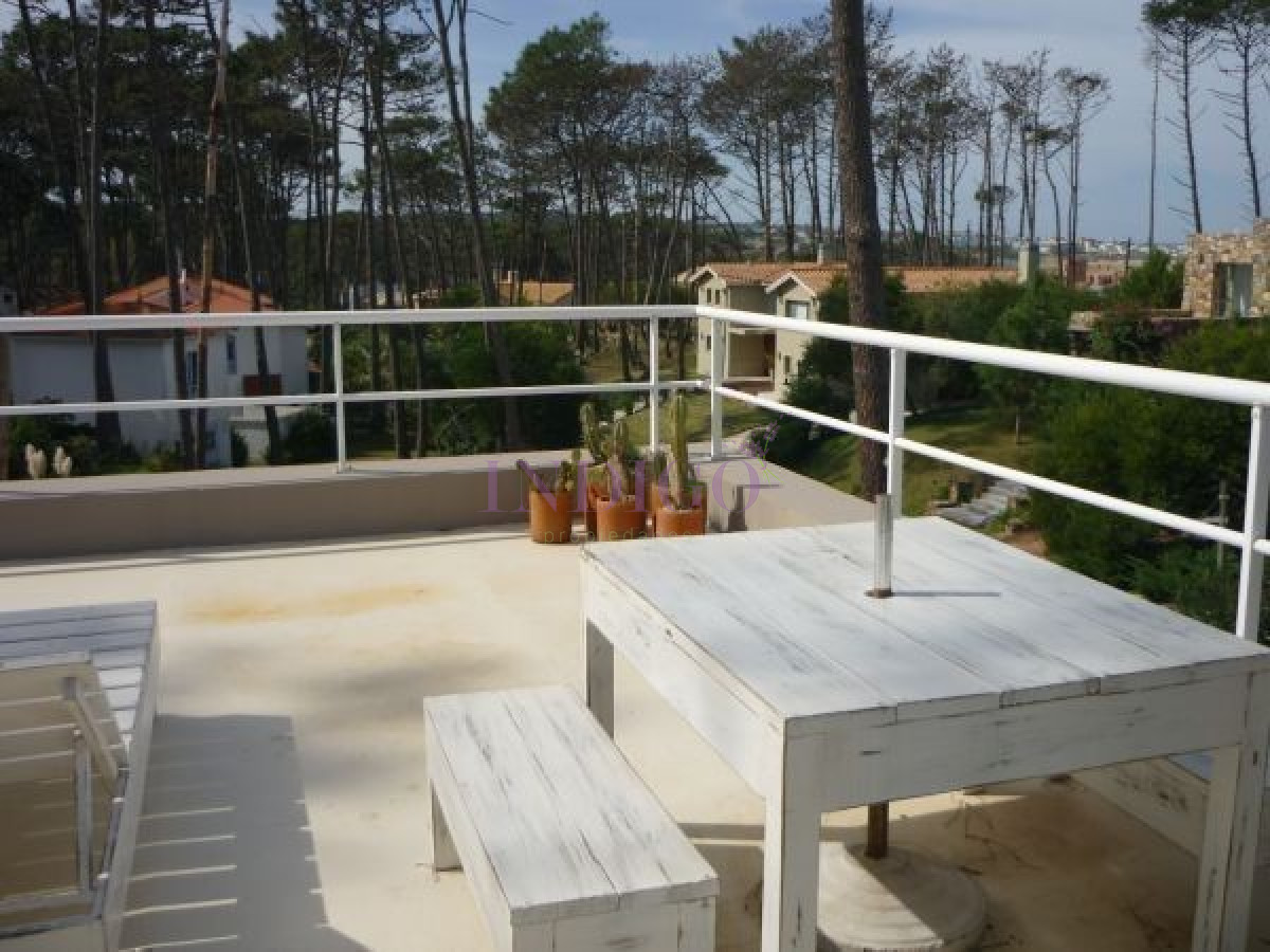 Casa Ref.1107 - Casa en alquiler Laguna blanca capacidad 10 pesonas