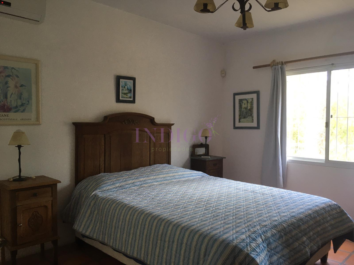 Casa Ref.444 - Alquiler casa  en Montoya, 4 dormitorios más servicio.