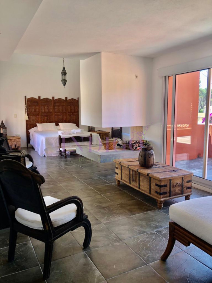 Casa Ref.847 - Laguna Blanca, casa en alquiler.