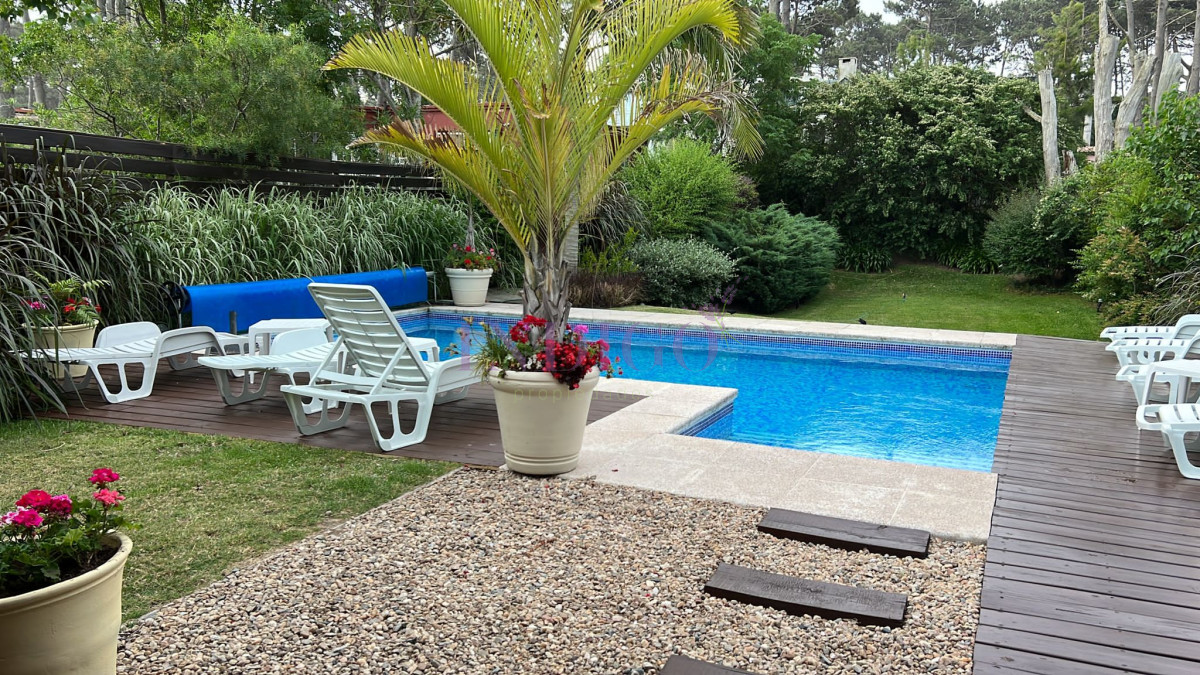 Casa Ref.90 - Muy buena propiedad en alquiler en Montoya.