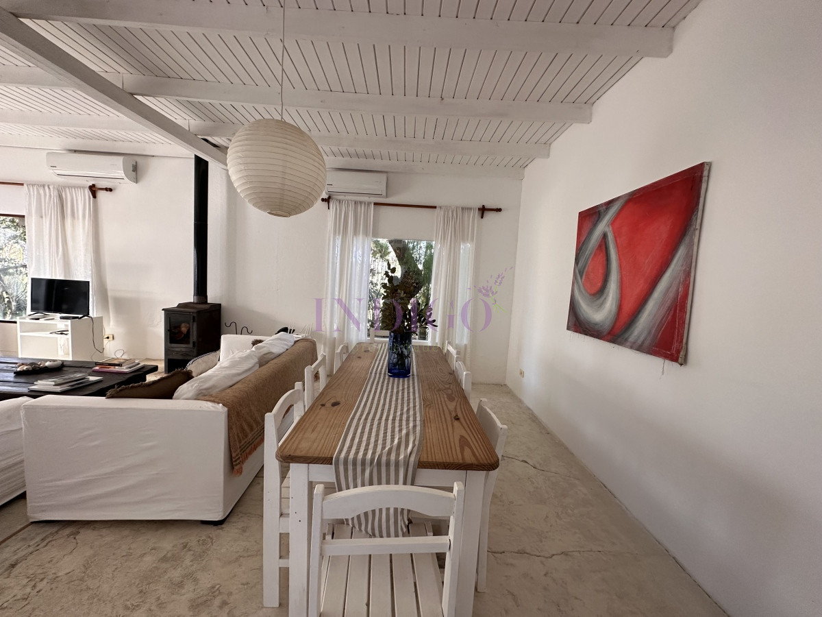 Casa Ref.485 - Casa venta en Montoya, 5 ambientes.