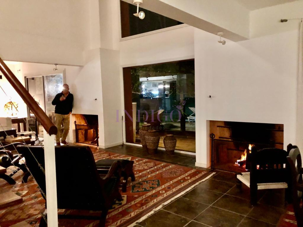Casa Ref.847 - Laguna Blanca, casa en alquiler.