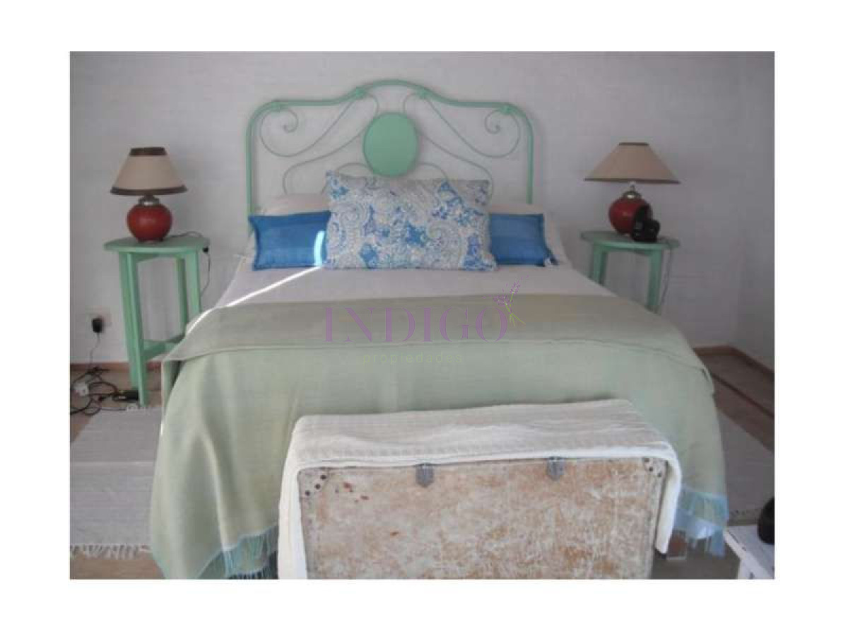 Casa Ref.101 - casa  en alquiler Punta Piedras , 4 dormitorios .