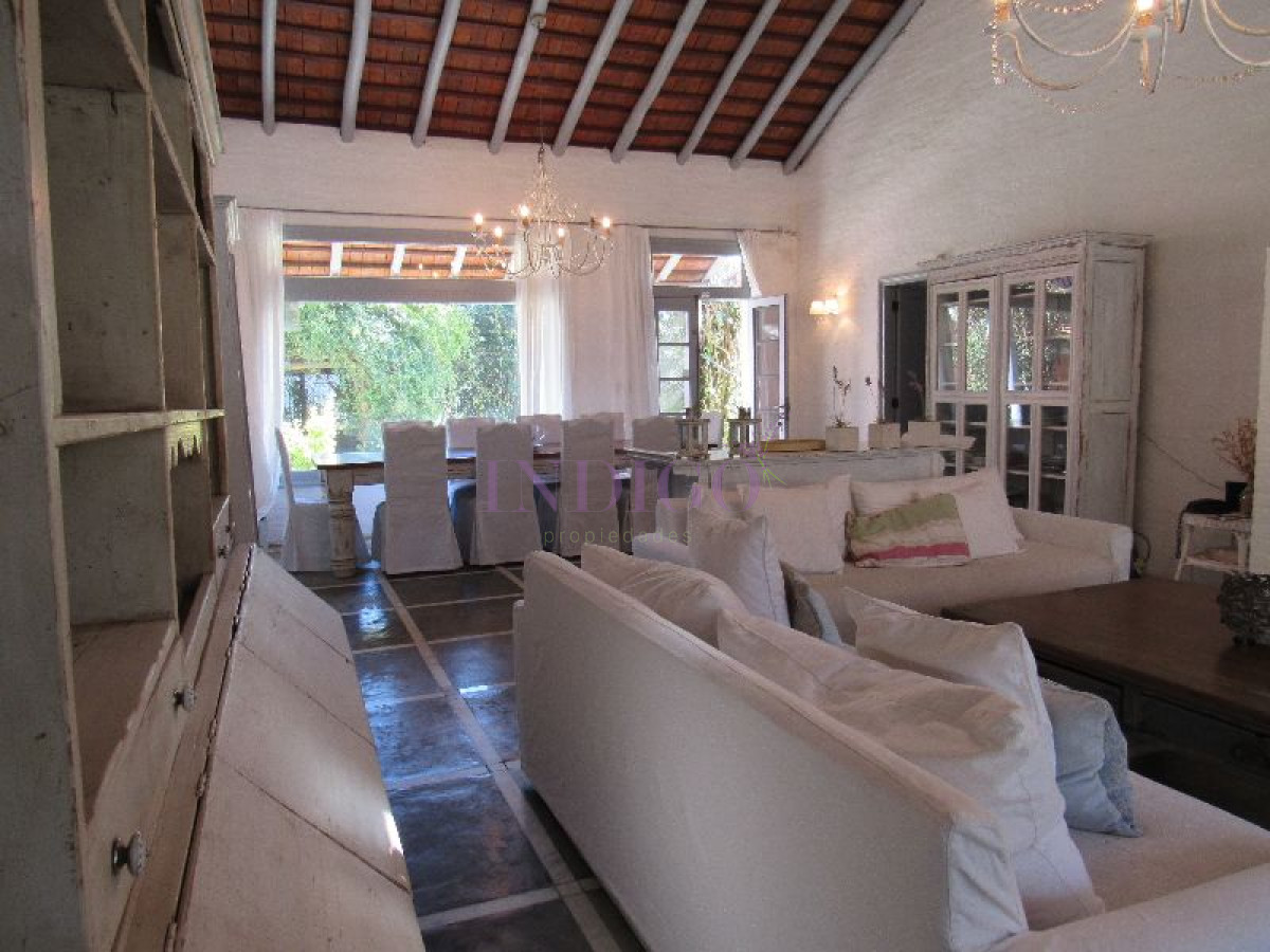 Casa Ref.119 - Casa grande en la Barra con piscina