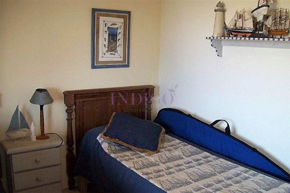 Casa Ref.136 - Casa en venta y  alquiler frente al mar en  Montoya, 4 dormitorios .