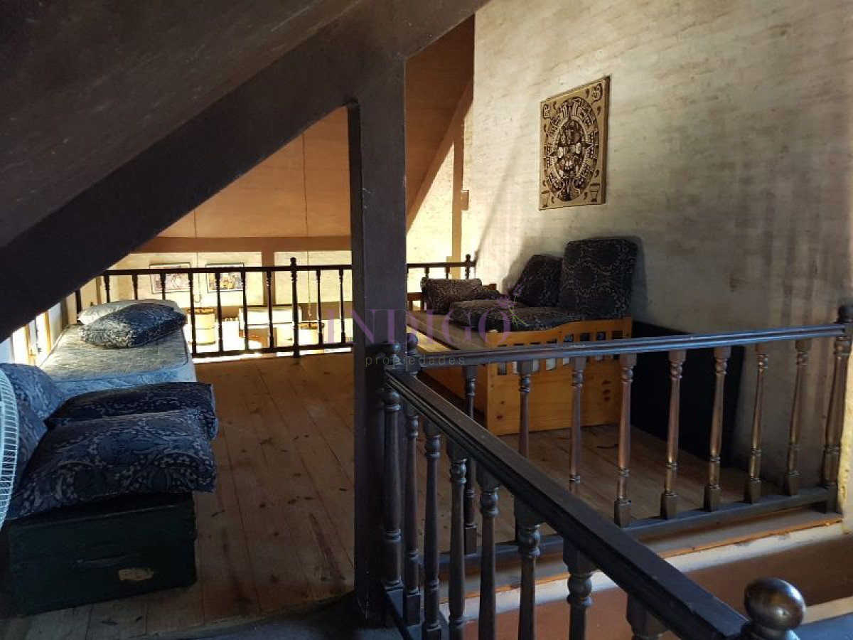 Casa Ref.288 - Casa en alquiler  barrio Deauville, 6 dormitorios .