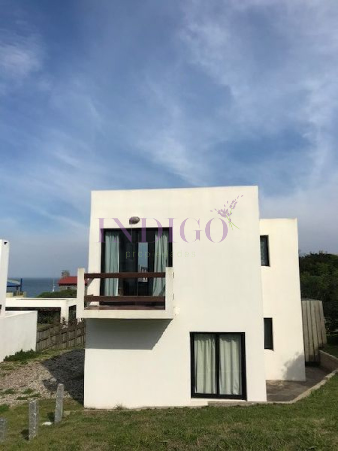 Casa Ref.296 - Casa en alquiler en Jose Ignacio, 3 dormitorios , muy cerquita de la playa.