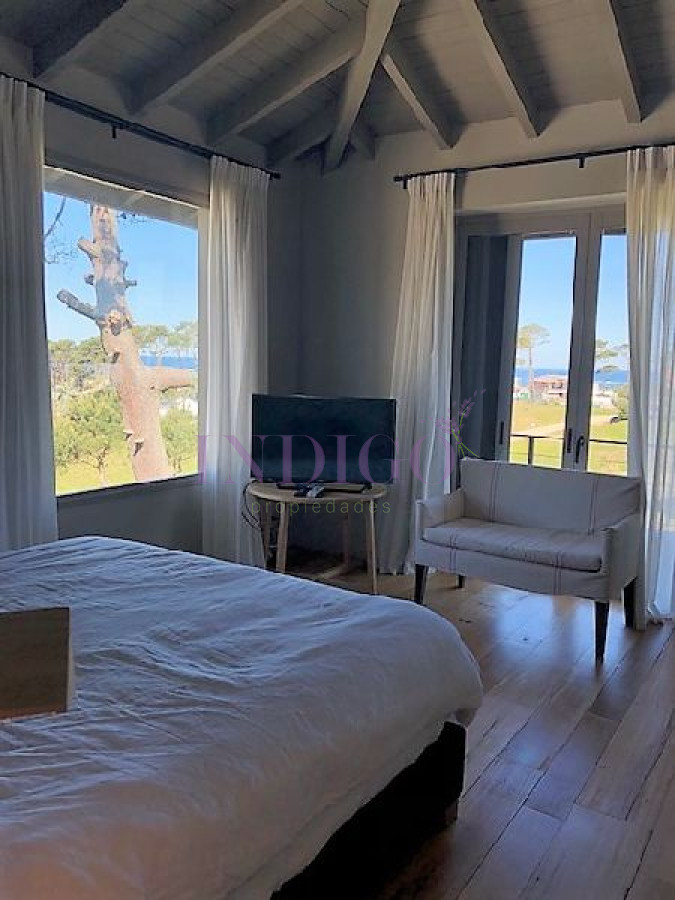 Casa Ref.326 - Excelente propiedad en venta y alquiler en  Pinar del Faro. Ambientes super cancheros, muy bien equipada.