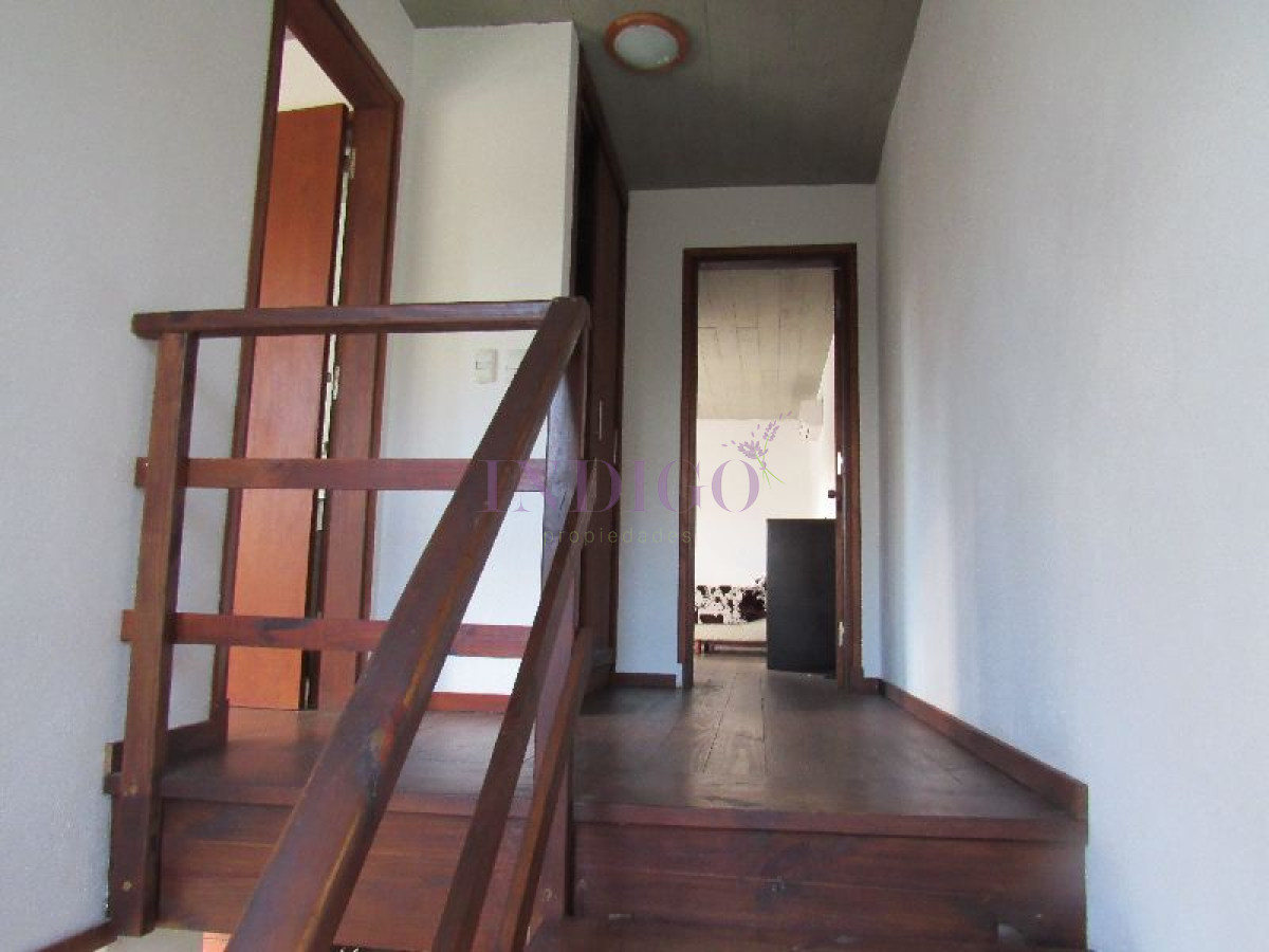 Casa Ref.40 - Alquiler con piscina en La Barra, 3 dormitorios  en suite mas pileta.