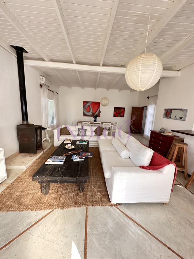 Casa Ref.485 - Casa venta en Montoya, 5 ambientes.