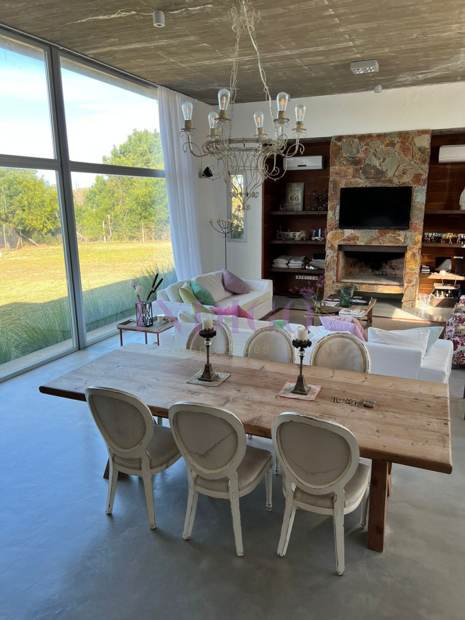 Casa Ref.1097 - casa en barrio Barra verde en alquiler