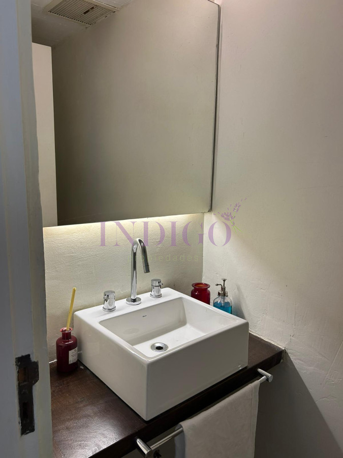 Casa Ref.808 - Casa 4 Dormitorios, 3 baños, piscina y parrillero, con dependencia!