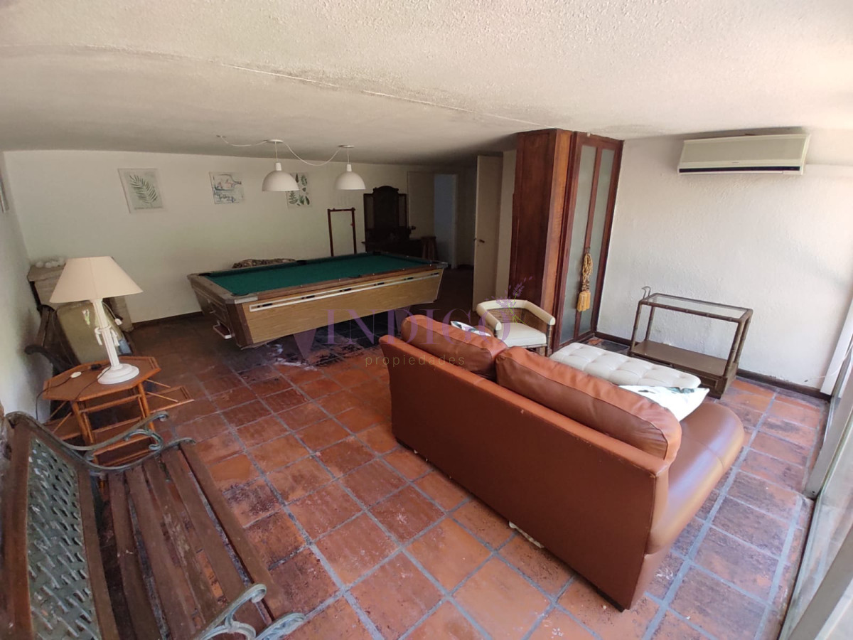 Casa Ref.774 - Hermosa y amplia casa en la mansa, Piscina y Parillero, parque cerrado y grande!