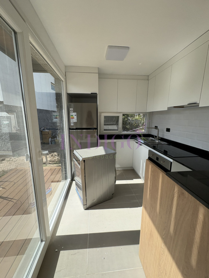 Casa Ref.1301 - Casa en venta y alquiler en la Barra