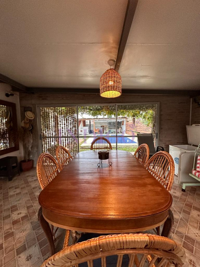 Casa Ref.1074 - Casa en Manantiales 3 Dormitorios 2 baños, piscina y parrillero 