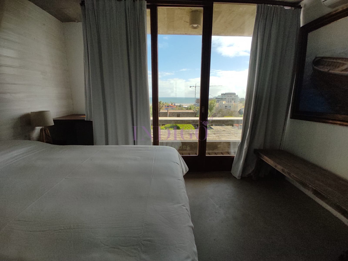 Casa Ref.799 - Casa en El Chorro, 2 Dormitorios y 3 Baños con Piscina!