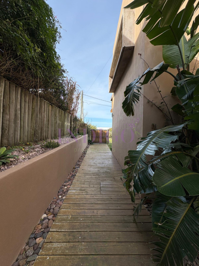 Casa Ref.747 -  En alquiler en el Chorro, manantiales, 3 dorm