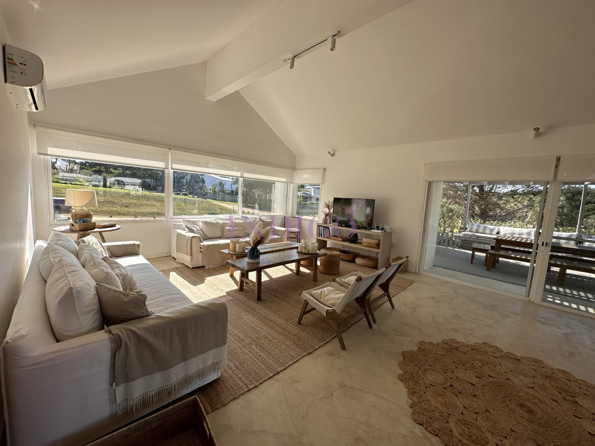 Casa Ref.336 - Alquiler en Pinar del Faro, Jose Ignacio 5 dormitorios.