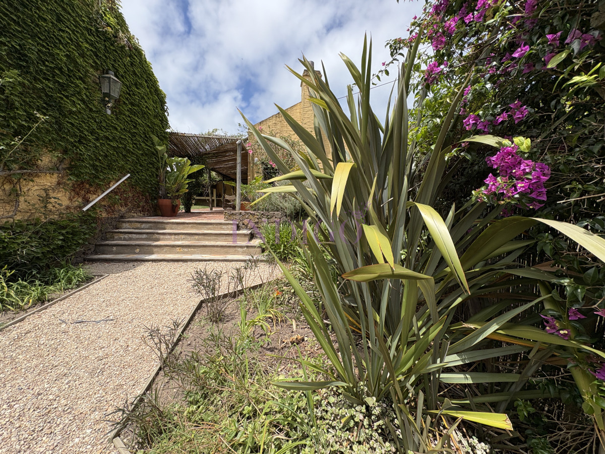 Casa Ref.121 - Casa enalquier en el corazon de La Barra, 3 dormitorios -