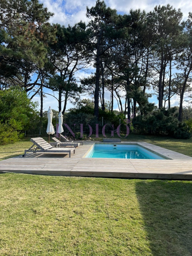 Casa Ref.1097 - casa en barrio Barra verde en alquiler