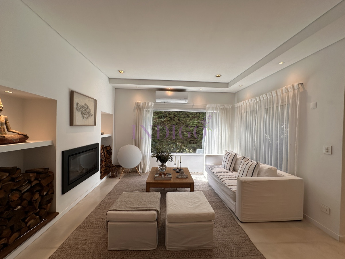 Casa Ref.1245 - Casa en venta , San Rafael, 4 dorm y dependencia, con piscina y parrillero.
