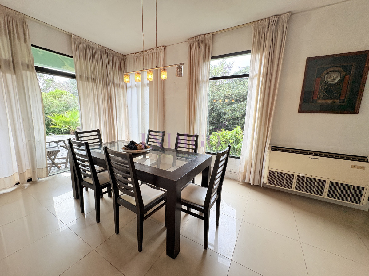 Casa Ref.1333 - Casa en venta en Montoya, La barra.