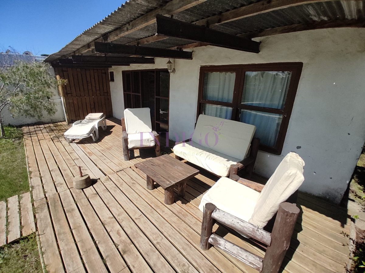 Casa Ref.737 -  Casa con piscina y parrillero en Manantiales, 3 dormitorios y 2 Baños