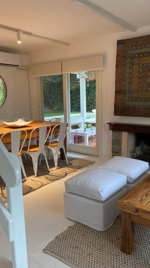 Casa Ref.251 - Casa venta en Montoya, 6 ambientes