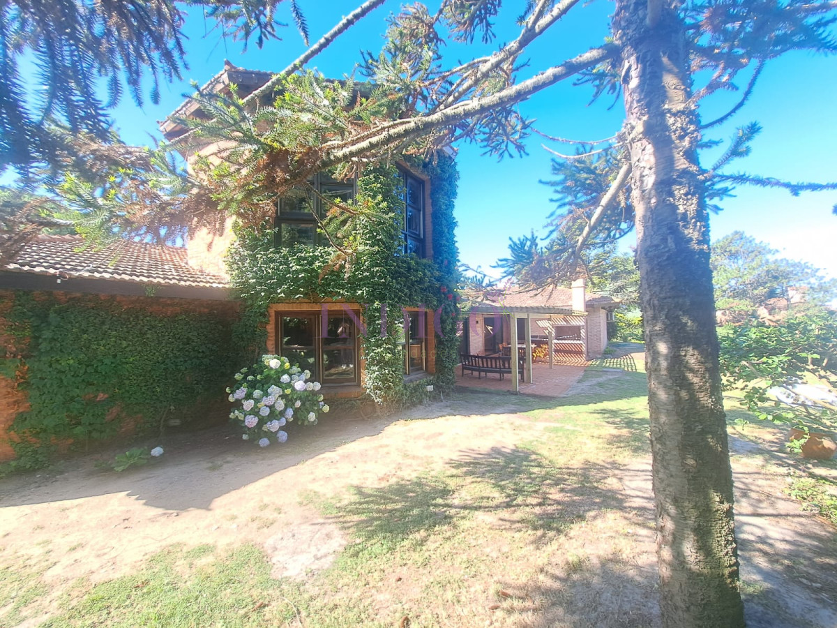 Casa Ref.1277 - Casa en Montoya en alquiler temporal 4 dorm con piscina climatizada .