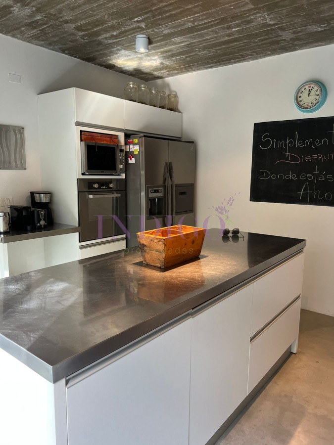 Casa Ref.1097 - casa en barrio Barra verde en alquiler