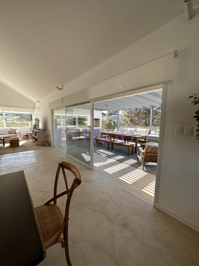 Casa Ref.336 - Alquiler en Pinar del Faro, Jose Ignacio 5 dormitorios.