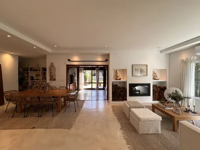 Casa en venta , San Rafael, 4 dorm y dependencia, con piscina y parrillero.