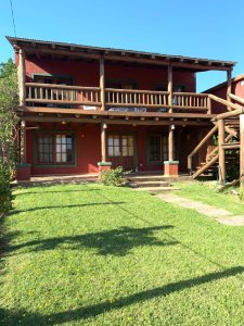 Amplia casa en Alto de Punta Piedras, con vista y a pasos del mar