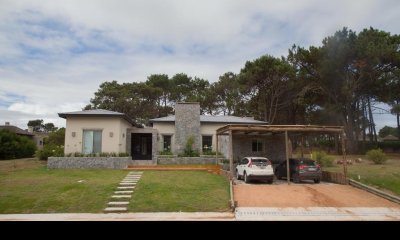 Casa en José Ignacio, 3 Dormitorio mas Playroom y Dependencia