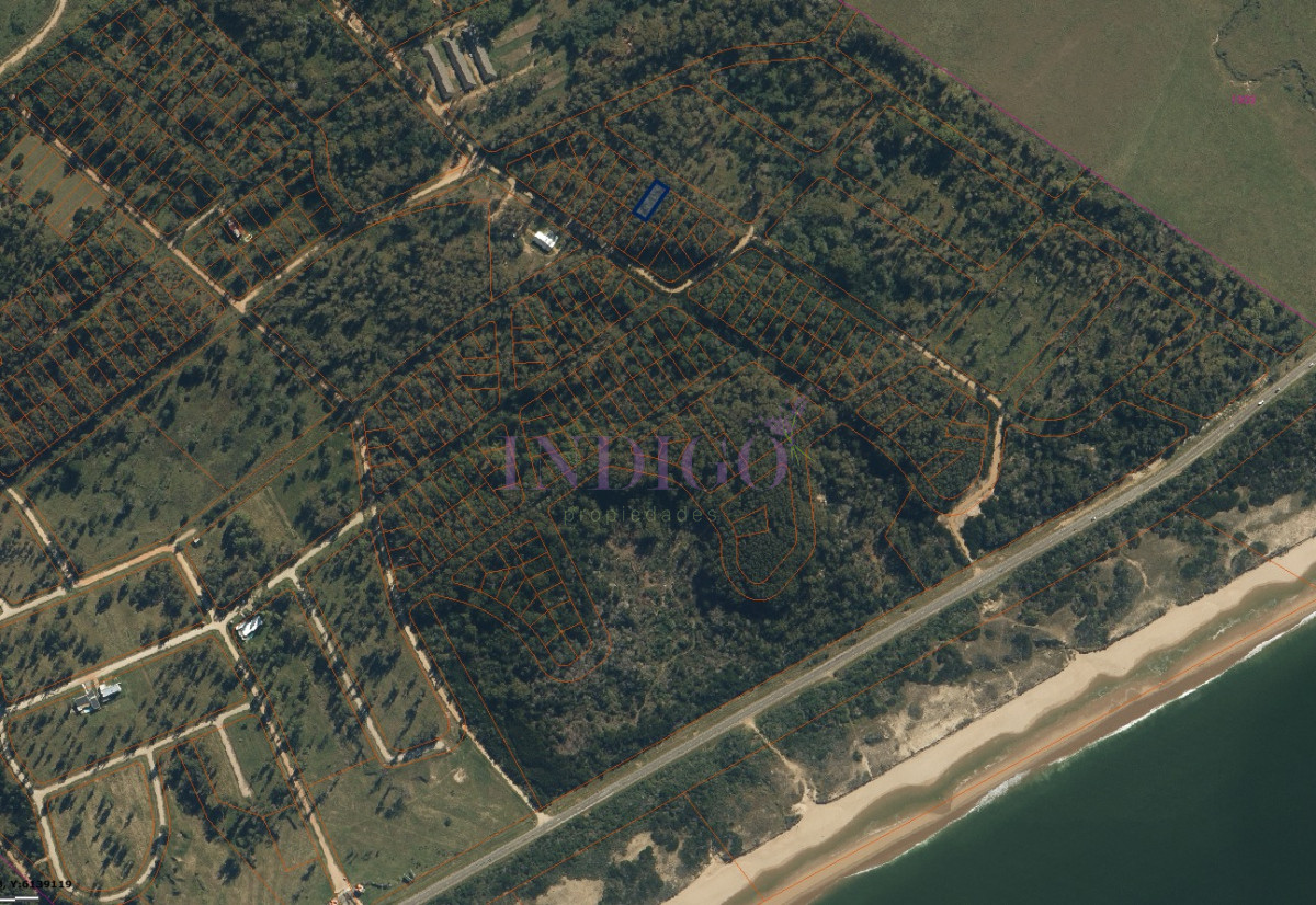 Terreno Ref.818 - Terreno en Eden Rock en Venta! 600mts a menos de 200mts del Mar!