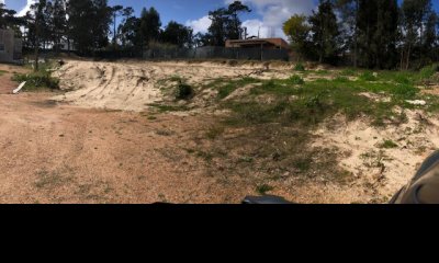 Oportunidad de terreno en venta.  Barrio privado con todo los servicios.