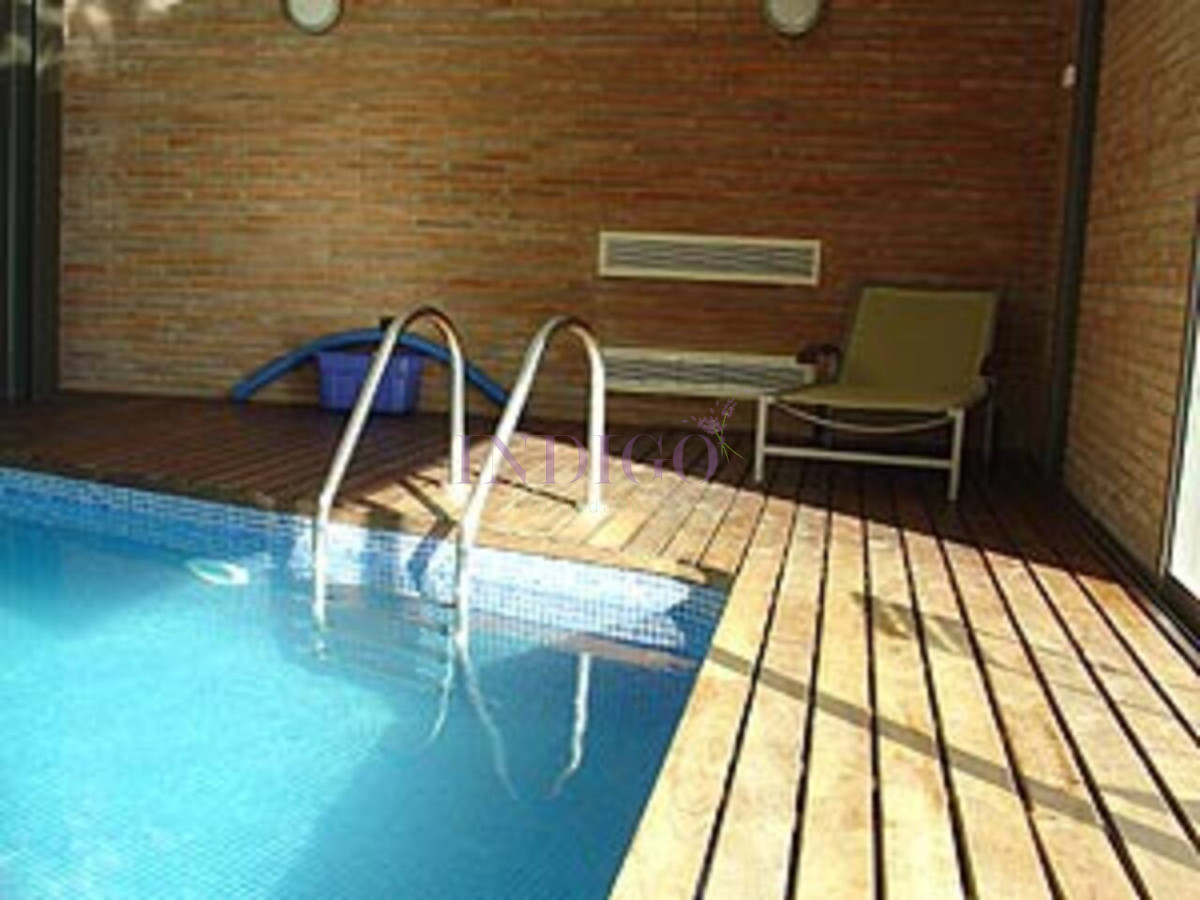 Apartamento Ref.455 - En venta en la Península, Punta del Este